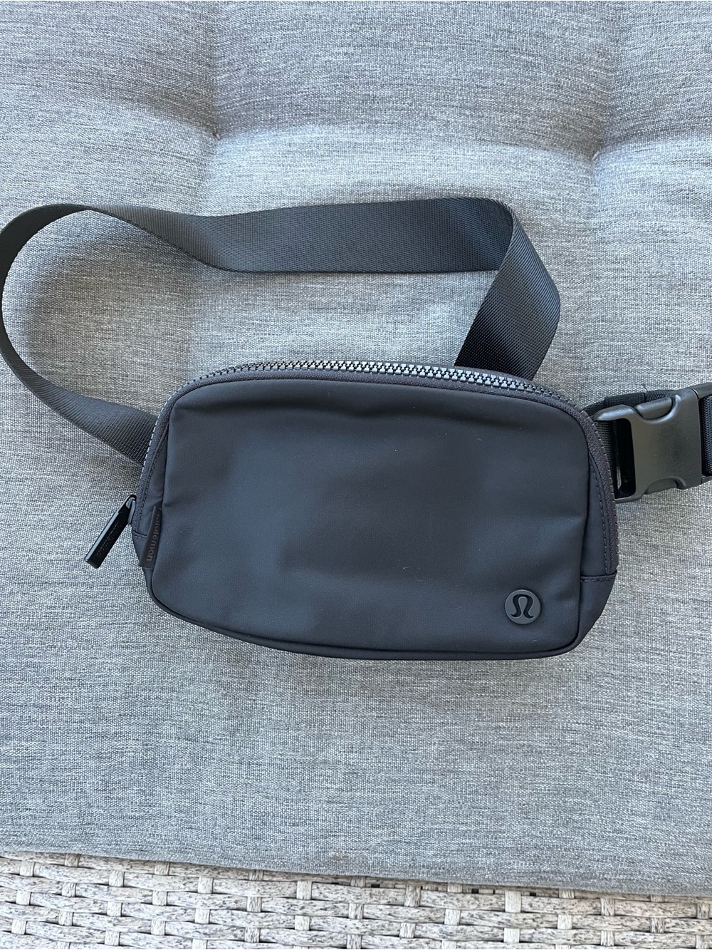 lululemon athletica Black Everyday Belt Bag